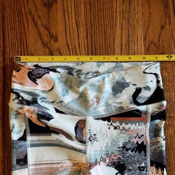 Under Armour Womens XS Leggings HeatGear Compression Crop Activewear Athleisure - Picture 6 of 12